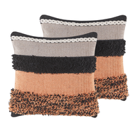 Zestaw 2 wełnianych poduszek dekoracyjnych 45 x 45 cm wielokolorowy MIHALGAZI