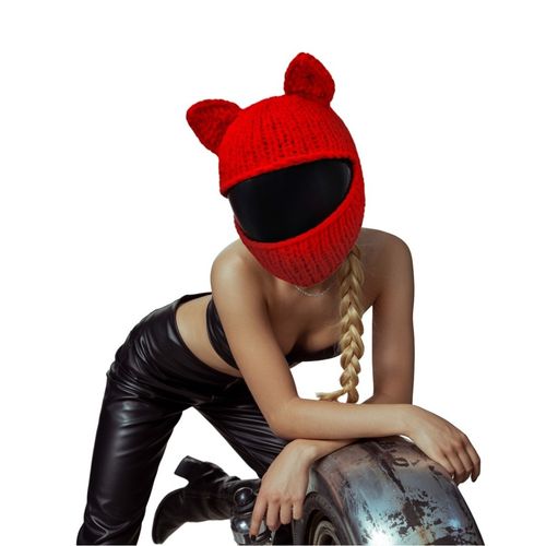 Czerwony na Arena.pl