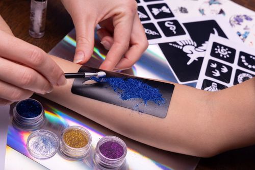 ZESTAW TATUAZY ”D” NR:8588 na Arena.pl