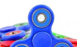ORYGINALNY HAND SPINNER FIDGET SPINNER CZERWONY na Arena.pl