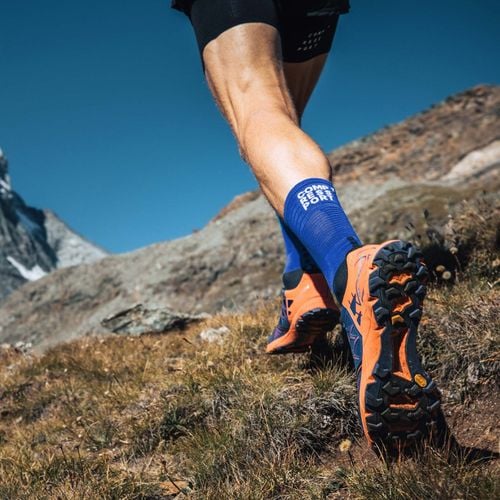 Skarpety kompresyjne COMPRESSPORT MID COMPRESSION SOCKS T2 na Arena.pl