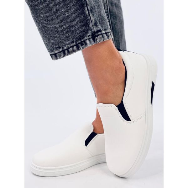 Trampki slip-on White r.38 zdjęcie 3