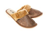 Wsuwane skórzane damskie kapcie ocieplane wełną pw204 Obuwie 41