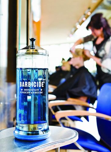 Koncentrat do dezynfekcji narzędzi Barbicide 2l na Arena.pl