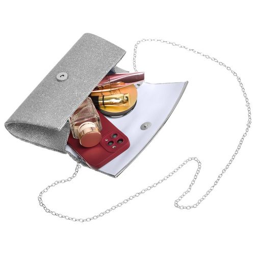 brokatowa kopertówka damska w srebrnym kolorze zawieszona na łańcuszku na Arena.pl