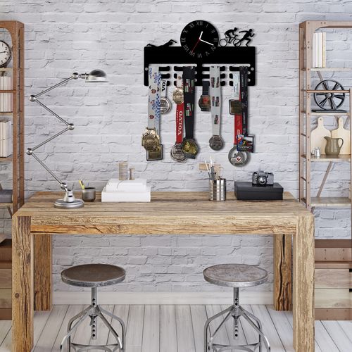 Wieszak na medale z zegarem TRI twoje imię dowolny tekst 452.1 na Arena.pl