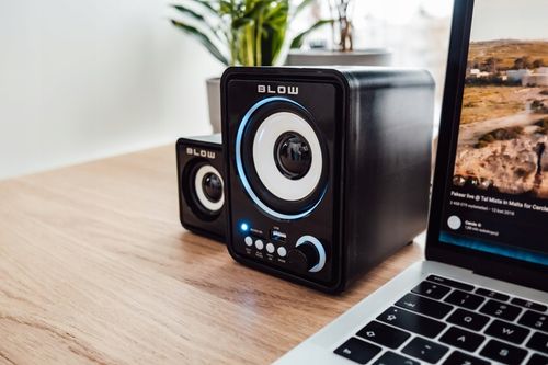 ZESTAW GŁOŚNIKÓW KOMPUTEROWYCH SUBWOOFER 2.1 USB SD AUX RADIO FM LED 11W na Arena.pl