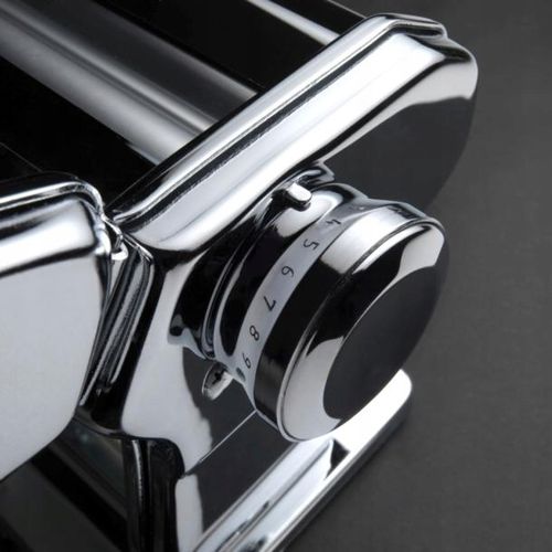 Maszynka ręczna do makaronu i ciasta Marcato Atlas 150 na Arena.pl