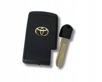 KLUCZYK OBUDOWA KLUCZYKA PILOT DO TOYOTA COROLLA VERSO PRIUS AVENSIS