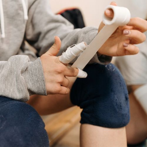 Tejp tejpy sztywny sport taping plaster na palce taping 2,5cmx10m x 7szt na Arena.pl