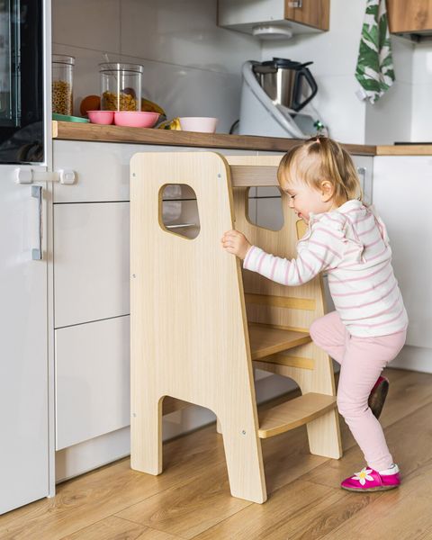 Pomocnik kuchenny (kitchen helper) dla dzieci dąb zdjęcie 2