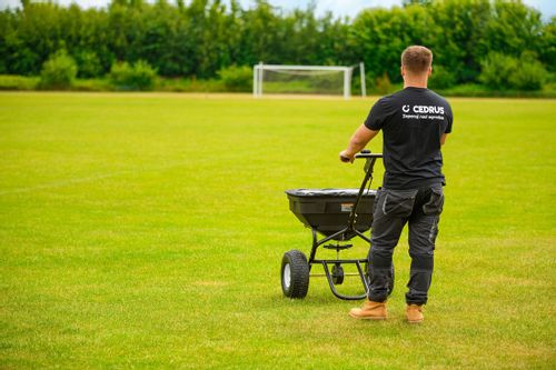 CEDRUS SP31515A SIEWNIK ROZSIEWACZ OGRODOWY DO NASION NAWOZÓW NAWOZU SOLI PIASKU 56kg  / 60L na Arena.pl