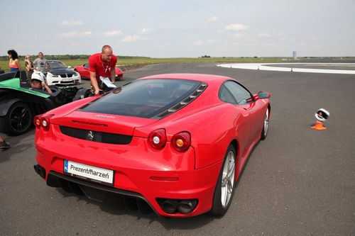 Jazda Ferrari F430 na Arena.pl