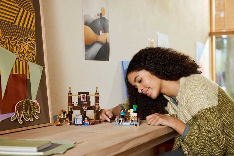 LEGO Minecraft 21272 Ring w Leśnym dworze - zestaw 491 elem. dla dzieci +10 zdjęcie 9