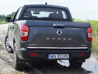 Ssangyong Musso 2018+ Listwa CHROM na Klapę