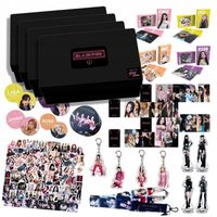ZESTAW UPOMINKOWY K-POP BLACKPINK LISA JENNIE ROSÉ JISOO + NAKLEJKA