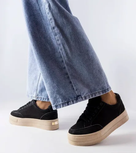 Czarne sneakersy na platformie Amathymes 39 na Arena.pl
