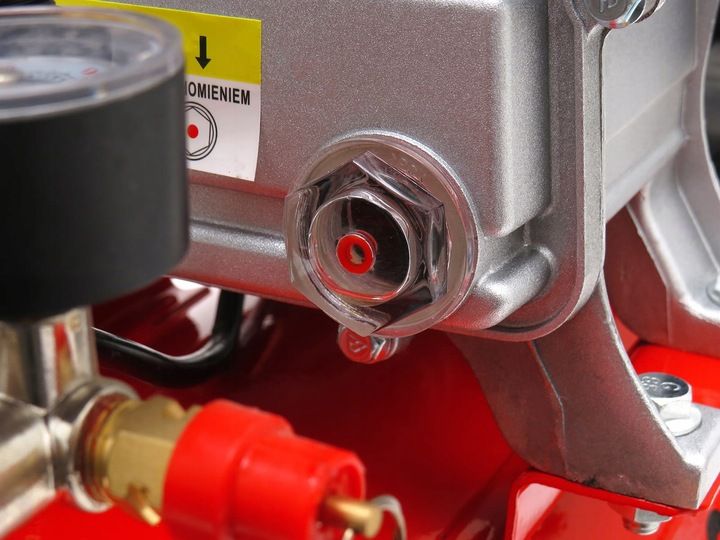 KOMPRESOR OLEJOWY SPRĘŻARKA 24L 230V 8BAR 205L/MIN zdjęcie 4
