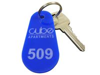 Brelok z plexi kolor niebieski 4x7 cm, grubość 3mm - 50szt.